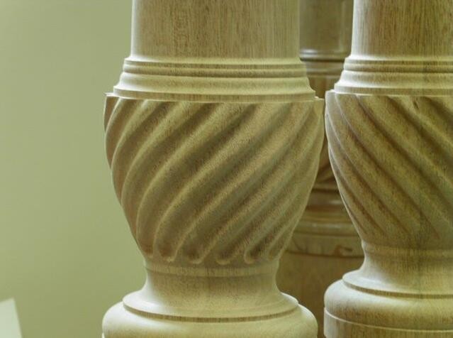 CNC wood lathe with engraving spindle