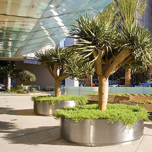 Wholesale Large Rectangular Planter Metal Boxes Large Outdoor Garden Flower Pots Metal Boxes Large Outdoor Garden Flower Pots from china suppliers