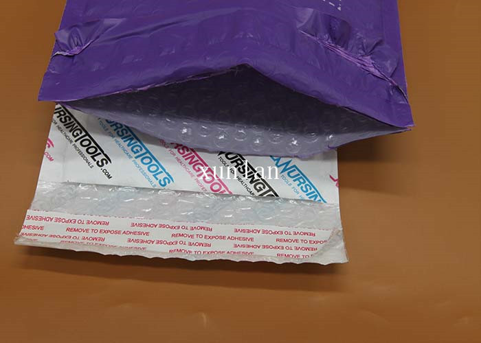 Co - Extruded Multi Color Film Poly Bubble Mailers , Custom Poly Mailer Bags