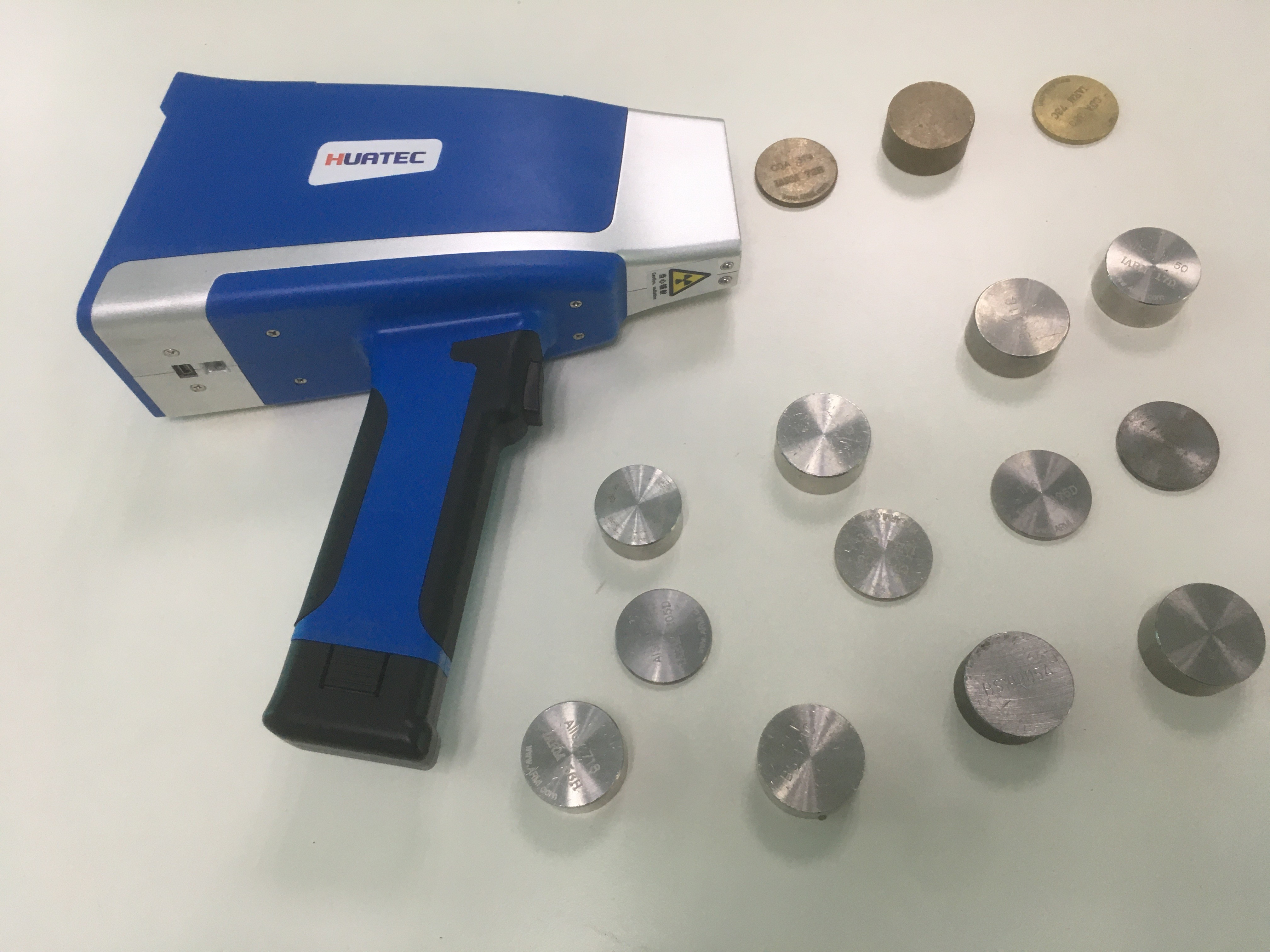 Gun Bluetooth Xrf Handheld Metal Alloy Analyzer