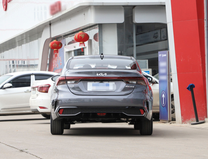 2023 KIA K3 1.5L CVT 115HP L4( 1.4T DCT 140HP L4) 4 Door 5 Seats Compact Sedan Car