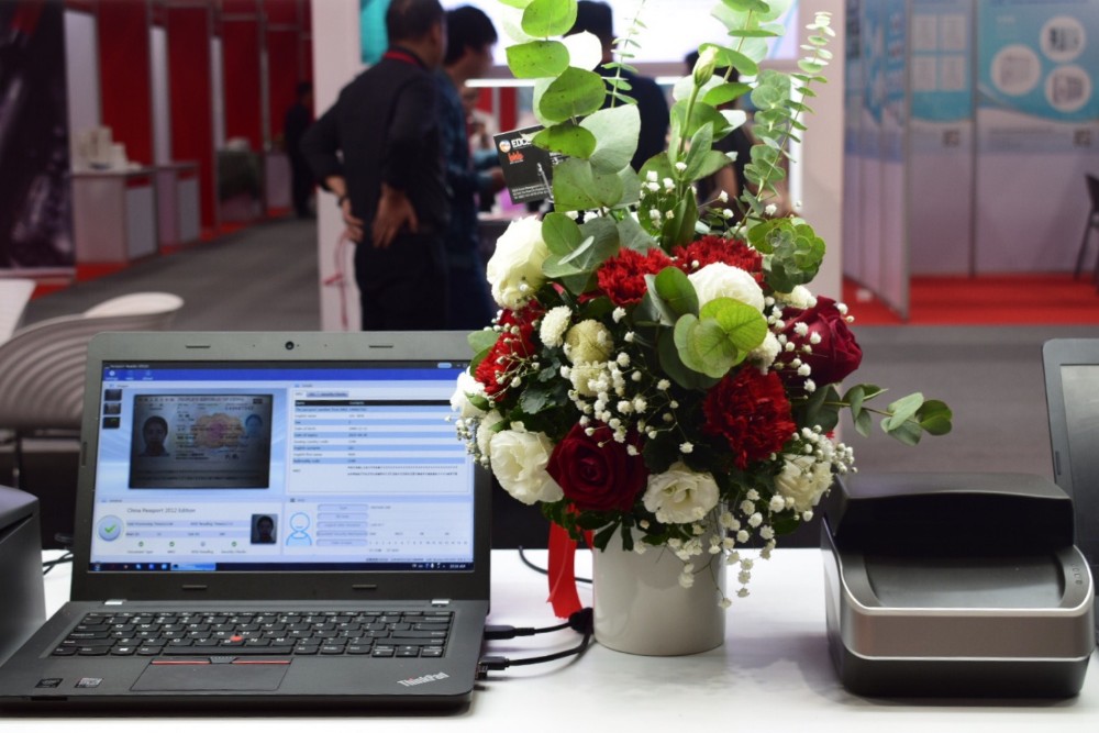 Stock ID Scanner Four Color LED Light Source Free SDK Included for Quick Integration