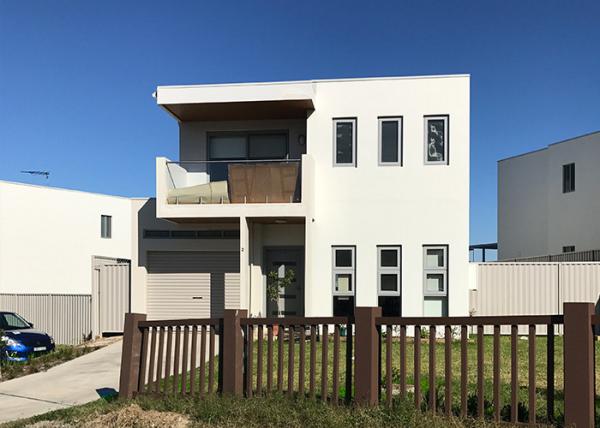 Australian Standard Glass Windows Metal Security Door Prefab Steel House Villas