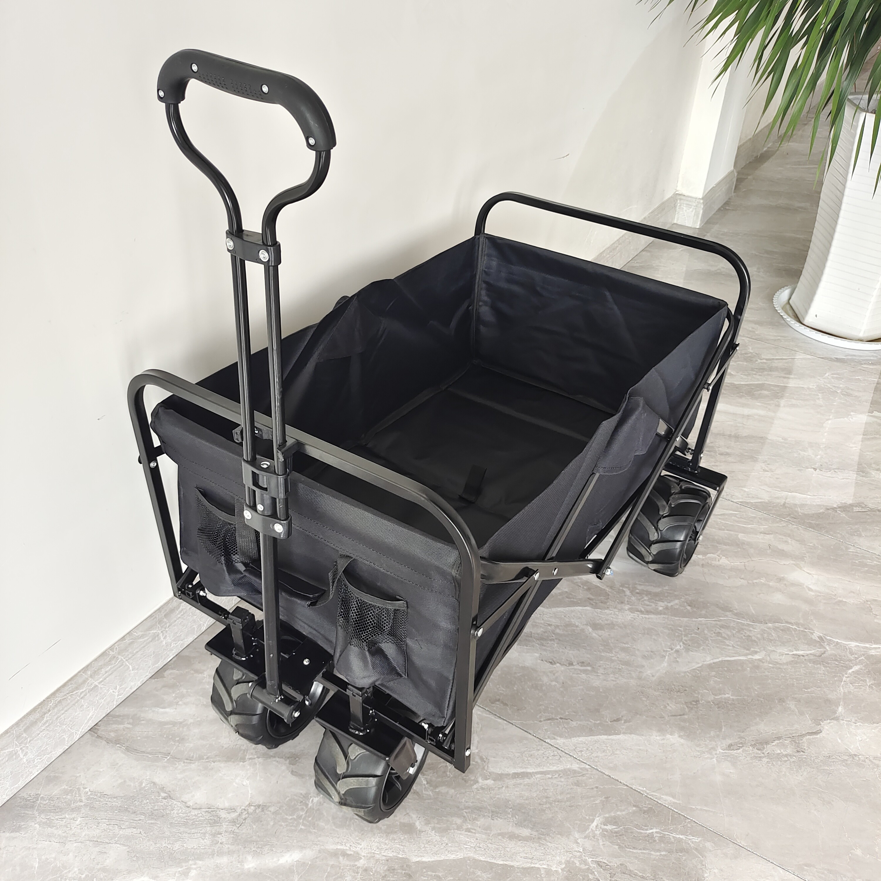 Outdoor Camping Collapsible Wagon Cart Four Wide Wheels Steel Body Structure