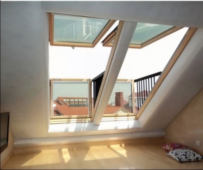 Level 9 Wind Pressure Resistance Skylight Window With Stainless Steel Screen Netting
