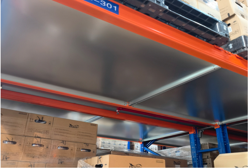 Very Narrow Aisle Heavy Duty VNA Pallet Racking Warehouse Storage VNA Racking
