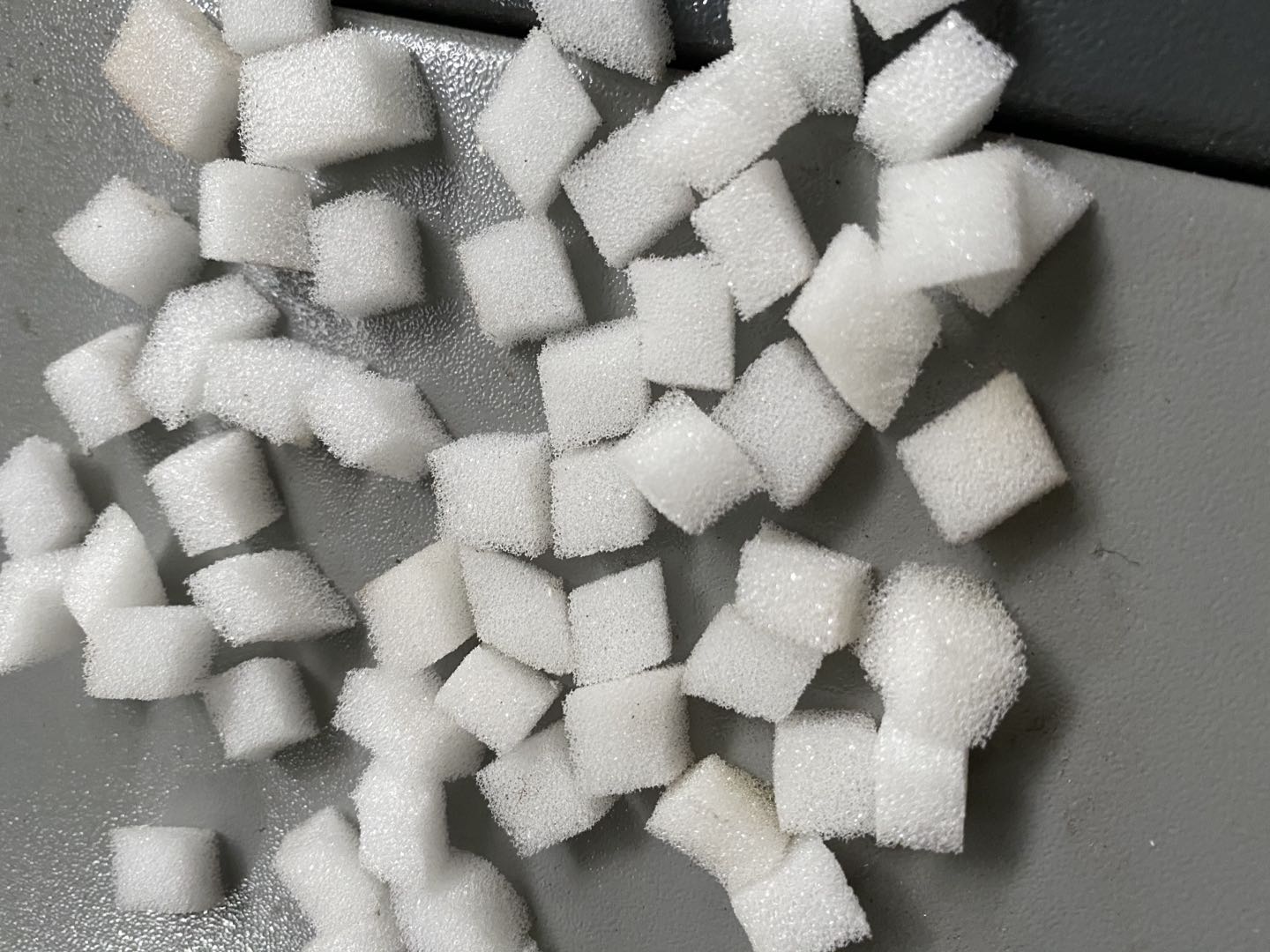 Sofa Foam Cutting Machine Foam Granulator Making Machine Grey Color