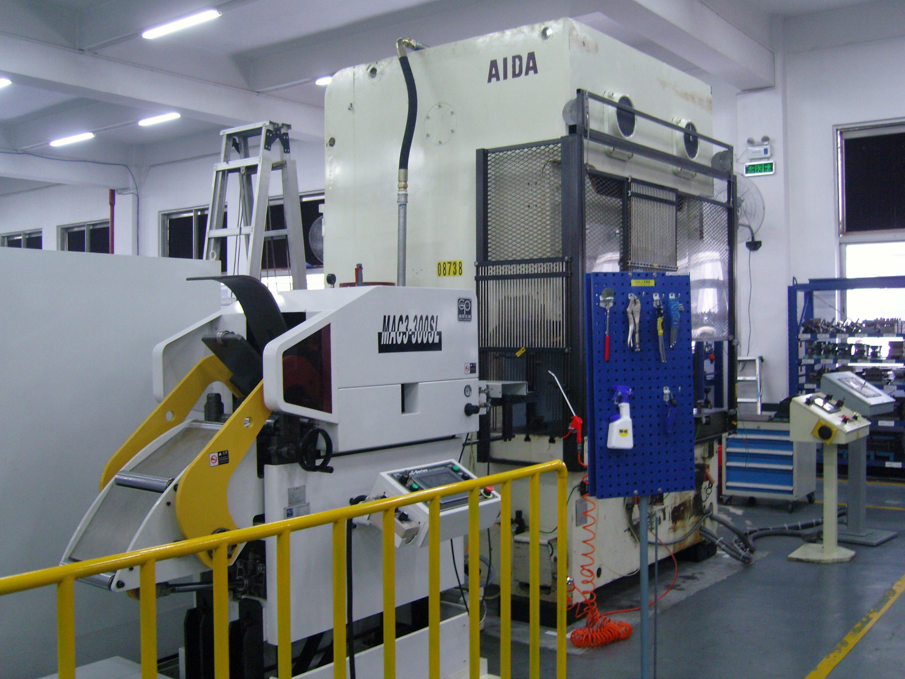 Fully Automatic Galvanized Sheet Metal 3 in 1 Straightening Flattening Roll Feeder Machine