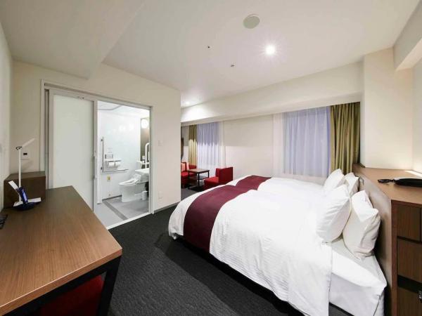 New Zealand hotel style apartment small space saving furniture by laminate wood