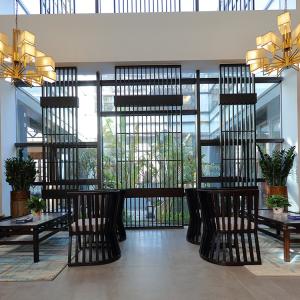 Wholesale Hairline Black Metal Screens For Hotels/Villa/Lobby/Shopping Mall from china suppliers