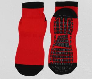 Wholesale Flight Trampoline Park Non Skid Socks Customize Grip Socks Bounce Jumping Sock for kids &amp; adults from china suppliers