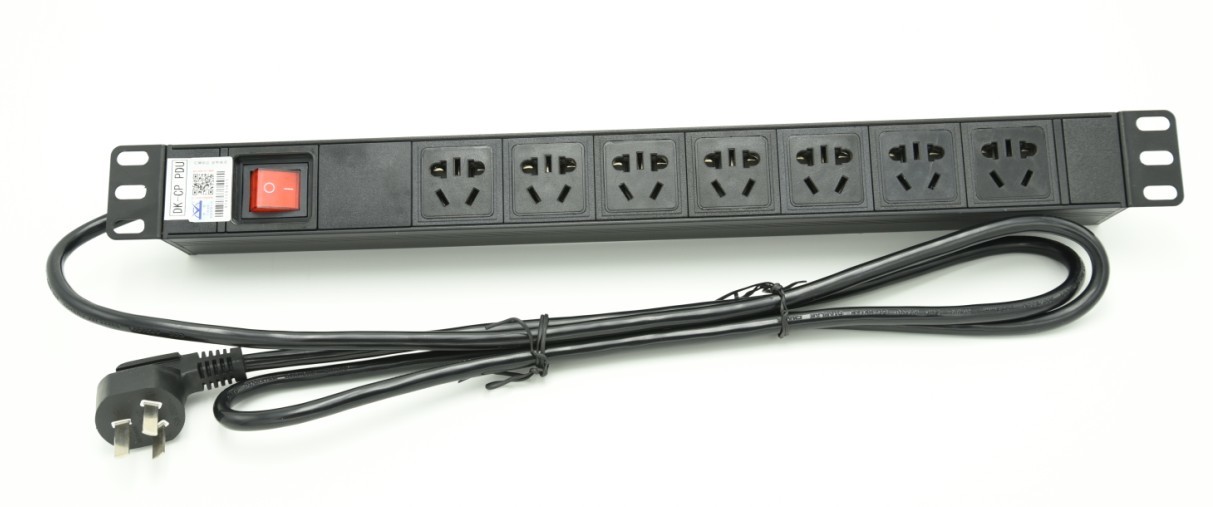 Residential 275V Lightning Protection Plug , 6 Way Power Strip Protection