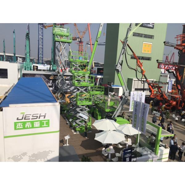 Portable mobile EWPs 14m 46ft articulating Boom Lift for building maintanence