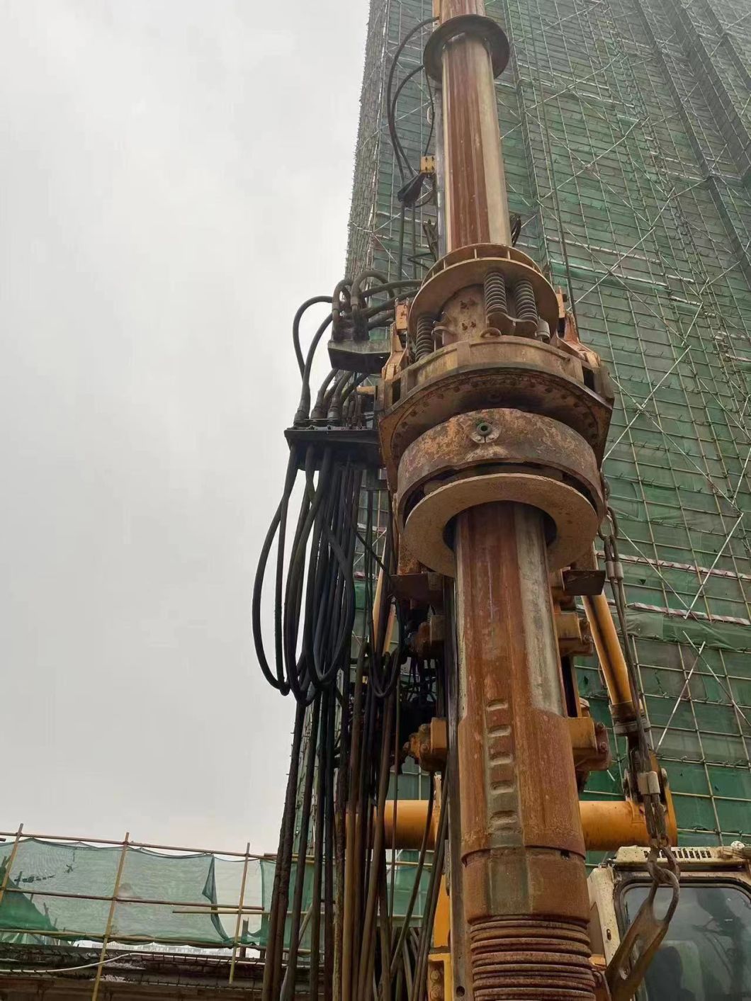 Good Original Condition 2010 and 2011 Bau Er Bg25 Drill Rig Piling Driving, Auger Driver, Continuous Flight Augering, Rotary Drilling Rig Factory Directly Sell
