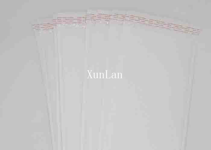 White Poly Shipping Bubble Mailers Customer Size With Moisture Resistance
