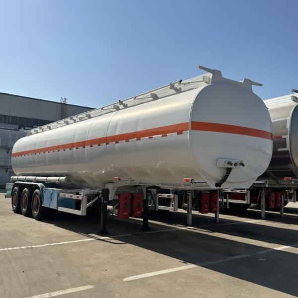 CIMC 40CBM Palm Oil Diesel Fuel Tank Truck Trailer 3/Tri/Thraa Axle for Sale