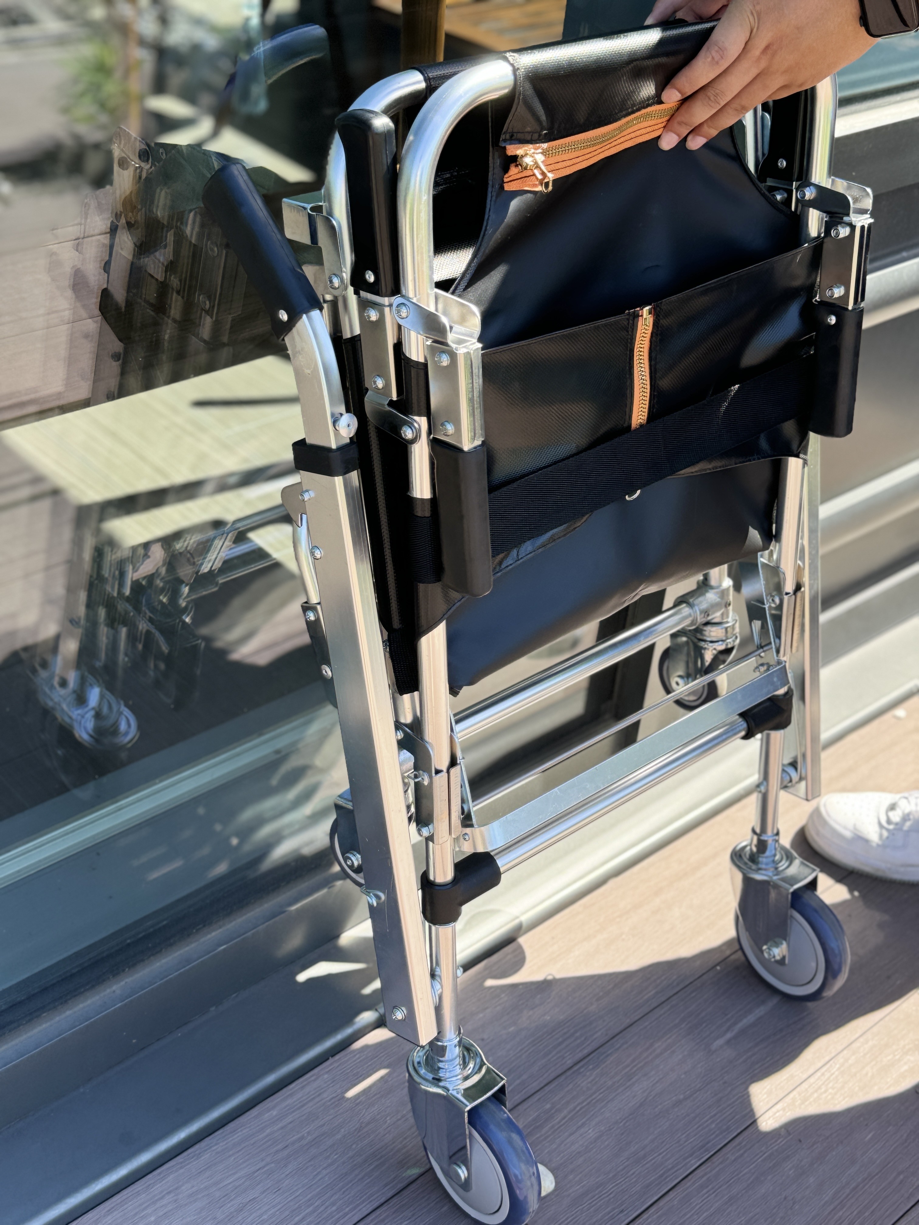Foldable Thickened Aluminium Alloy Stair Stretcher With PVC Fabric 4 Wheels And 6 Handles