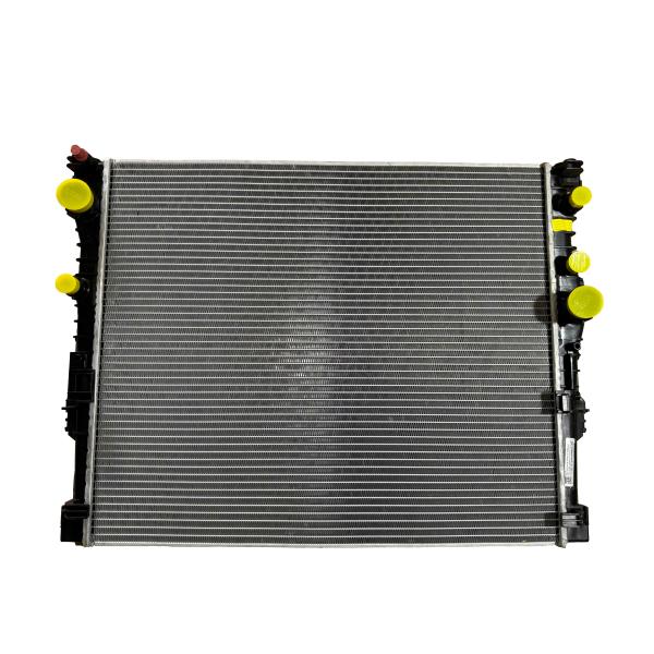 Car Fitment BMW 2015-2019 Auto Parts Coolant Cooler Radiator for G30 G12