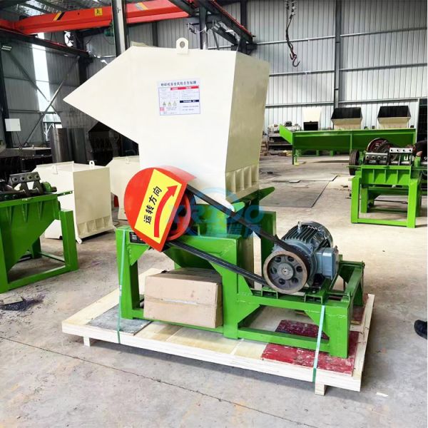 Durable Powerful Plastic Crusher with 8-10 Years Lifetime for Waste Plastic Shredding