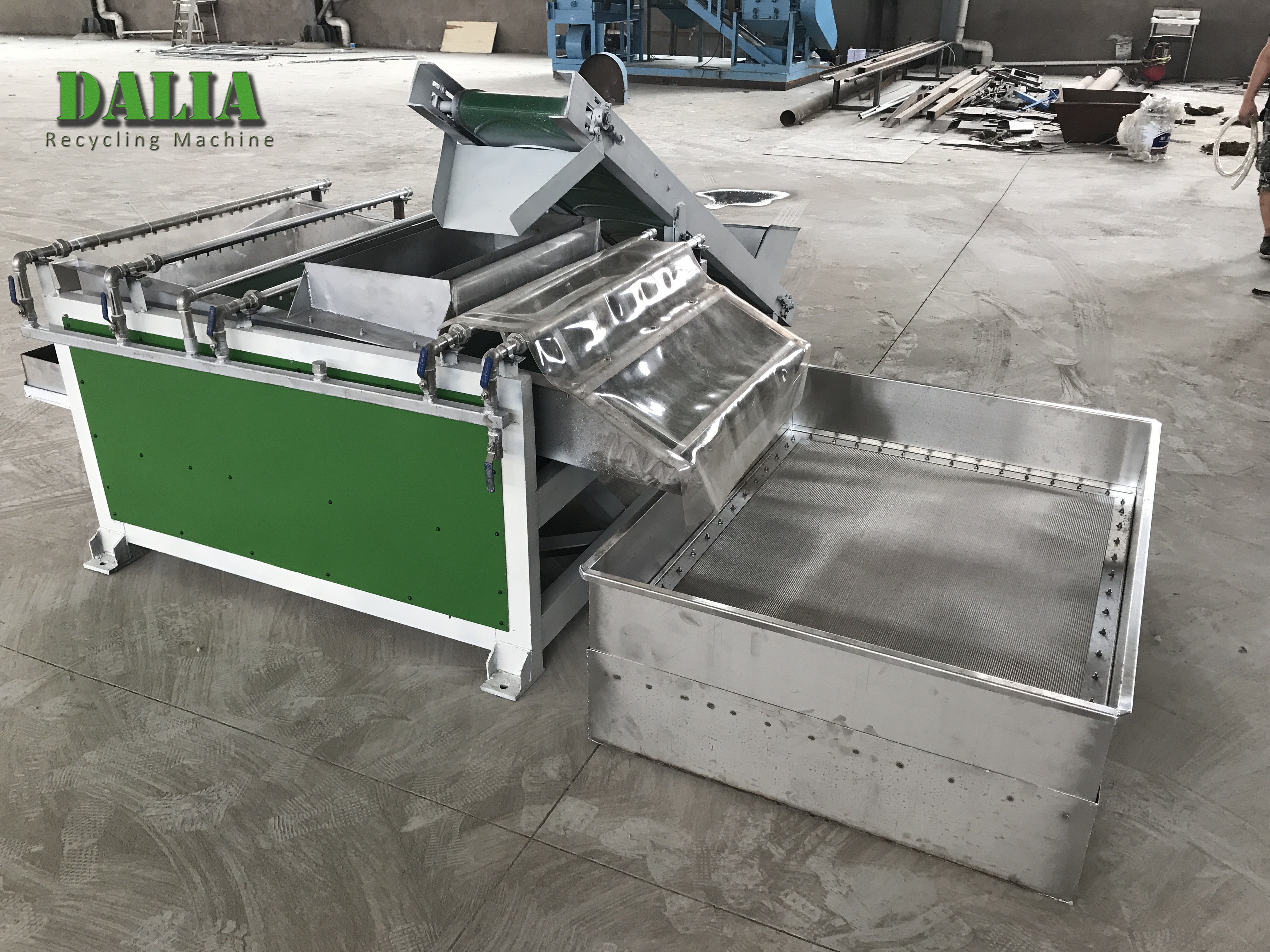 Capacity 200 Kgs/H Water Type Scrap Copper Wire Granulator