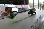 Best sell 230kg Articulating Man Lift On Rough Ground For Indoor And Outdoor
