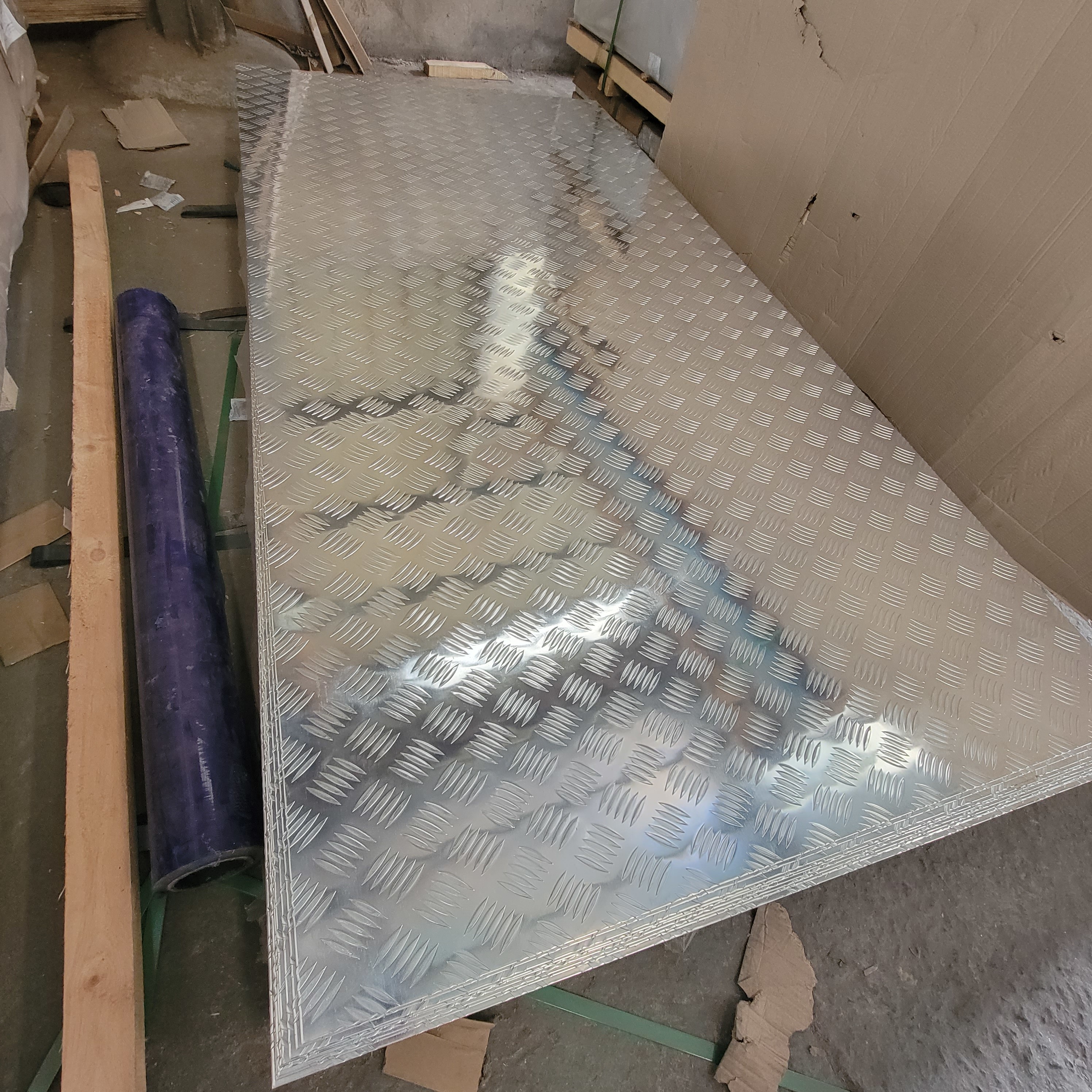 Marine Grade Aluminum Alloy Sheet 6063 5083 5052 H32 1060 1050 6061 Plain Non Slip