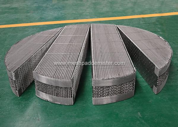 SUS 304 Distillation Column Packing Material 970 Mm * 440 Mm *100 Mm Size Mella