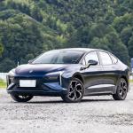 High Speed External Discharge Electric Car YI 40 5-Seat 405 Km Mileage Sedan