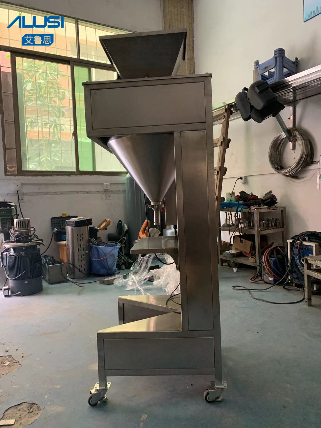 30 Bottles / Min Auger Powder Packaging Machine Milk Powder Filling Machine