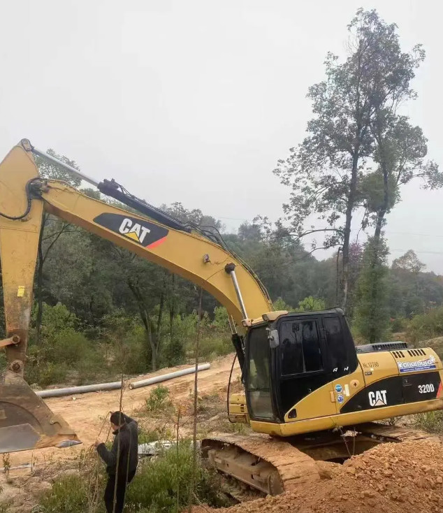 Caterpillar 320D Crawler Excavator CAT320 Used Digger