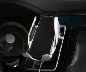Wholesale Highly Compatible Car Mount Phone Holder Stable Dashboard Cell Phone Holder from china suppliers
