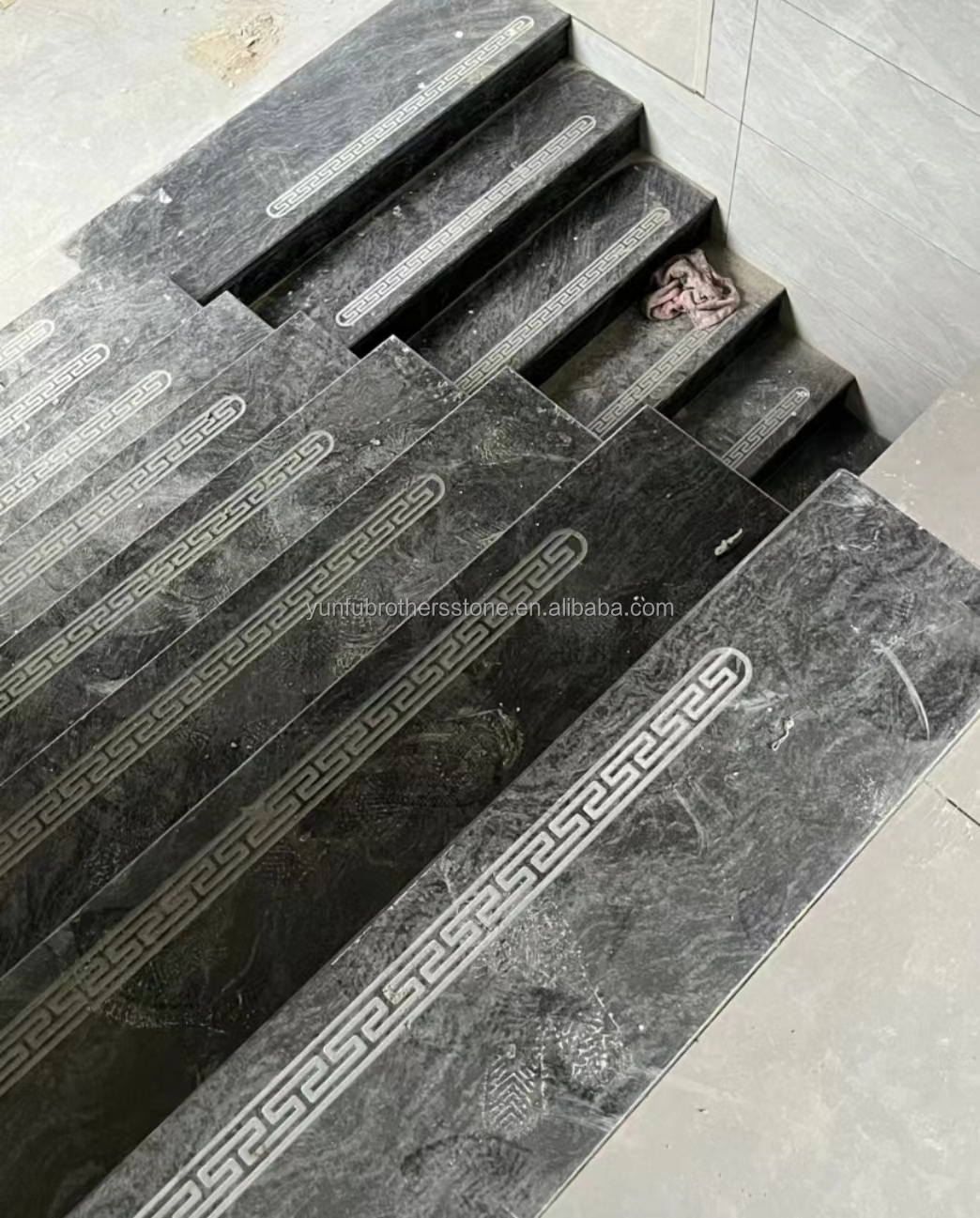 Polished Vizag Blue Granite Tiles in Modern Style for Kitchen Countertop and Flooring