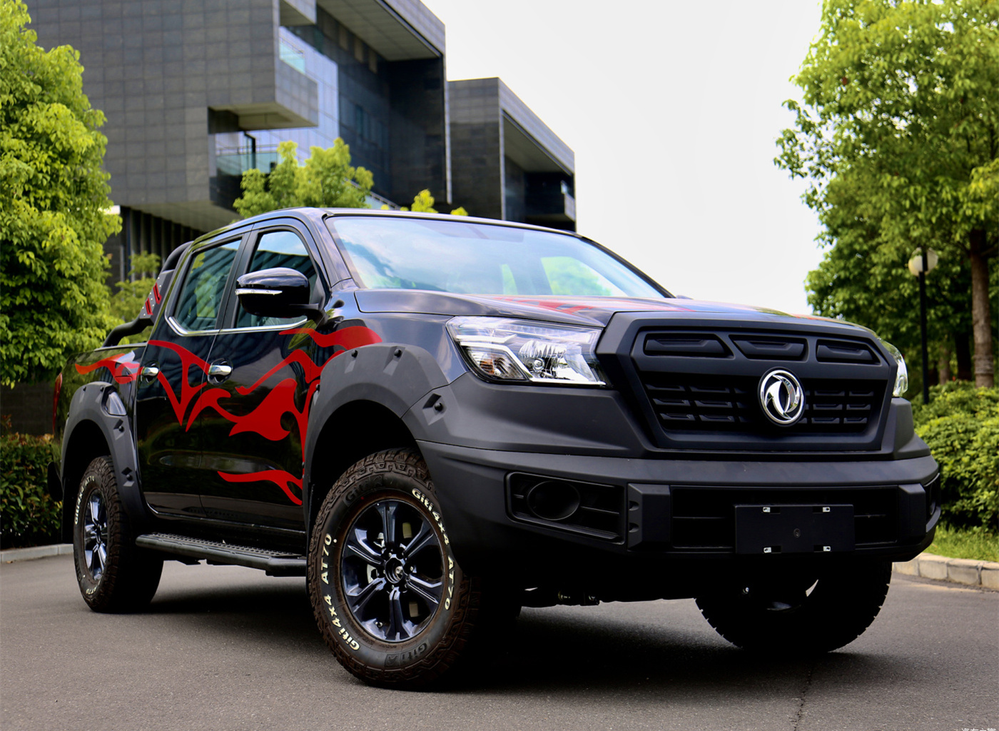 Rear Drum Braking Electric Pickup Truck Dongfeng RICH 6 EV 4x2 for Off Road Adventures
