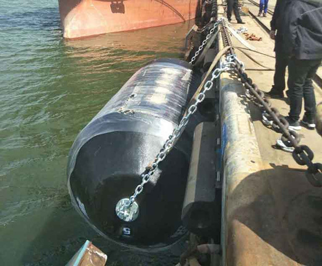 Oem Floating Foam Bumper Marine / Ship / Boat / Berthing / Dock Vessel Protection