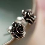 Women Sterling 925 Silver Rose Design Black Rhodium Plated Stud Earrings (034970