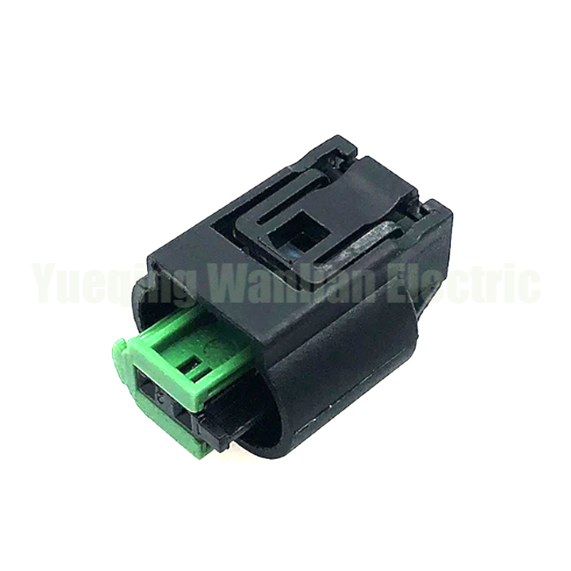 968405-1 1-967644-1 8E0973202 Wiring Cable Harness Automobile Connector Housing 0.6 Series