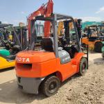 3 Ton Diesel Forklift Toyota FD30 for Building and Agriculture 2001-4000 Working