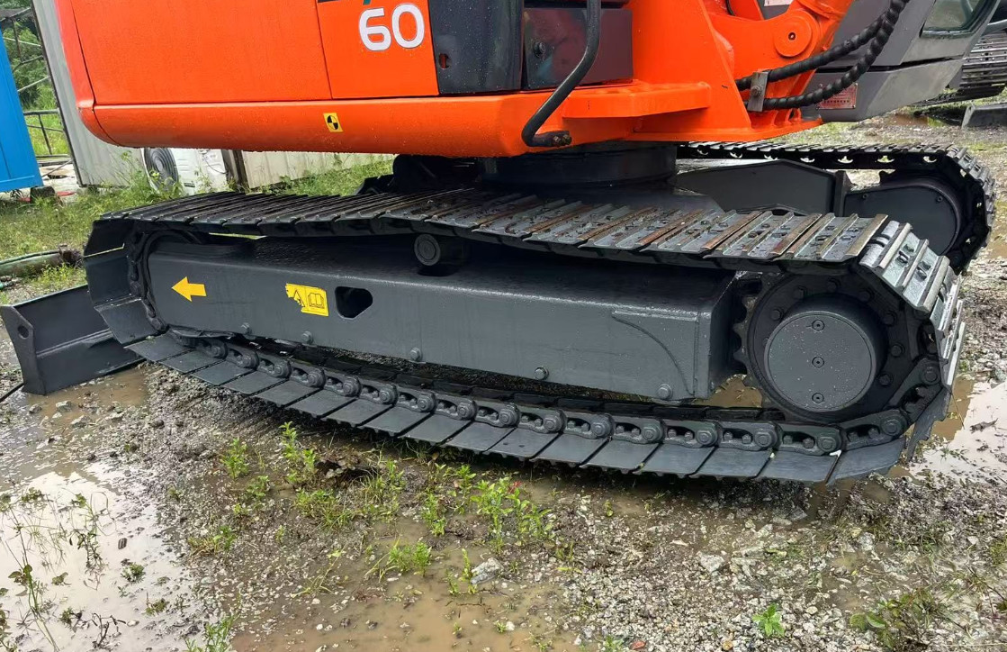 5850KG Hitachi ZX60 Used Crawler Excavators 6 Ton Construction Machine
