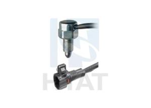 Wholesale TOYOTA / SUZUKI Wired Back Lamp Light Switch OE 84540-52060 / 24731-62JE0-000 from china suppliers