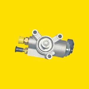 Wholesale Imported Volkswagen Touareg 2007-2010 Fuel Pump 03H127025C from china suppliers