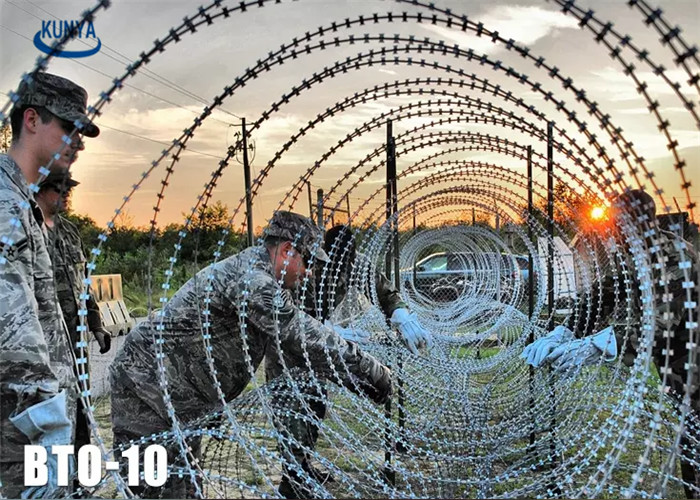 Galvanized Concertina Straight Razor Wire BTO22 Razor Barbed Wire