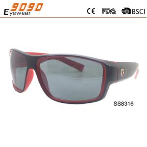Wholesale 2017 fashion sports sunglasses with 100% UV protection lens, suitable for men from china suppliers