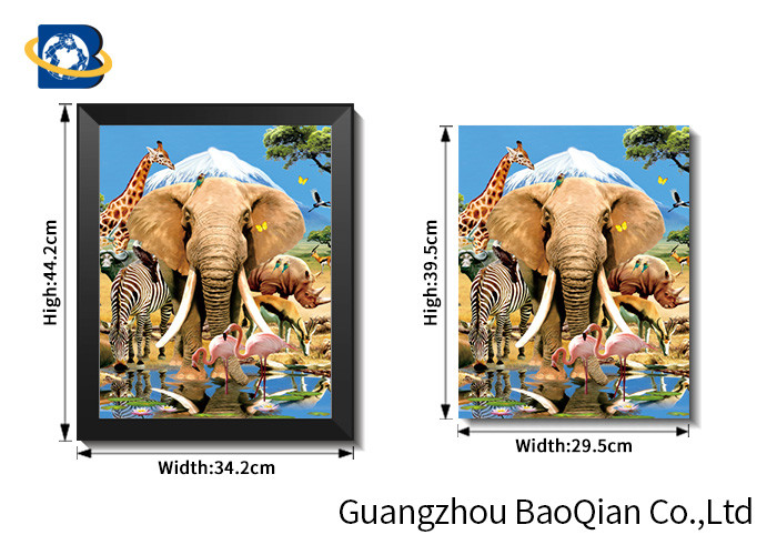 Black Frame Lenticular Flip 3D Pringting Dinosaur / Elephent Image No Harm Material