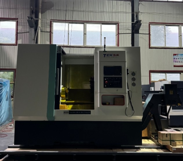 1000mm Cnc Metal Parts TCK56 Slant Bed Lathe Turning Center