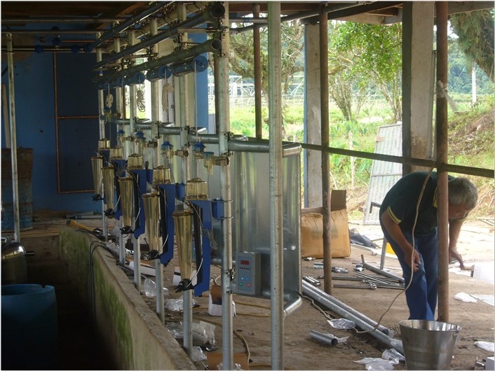 HL-G2 Herringbone Milking Parlor with Automatic Cluster Remover for Cow Milking