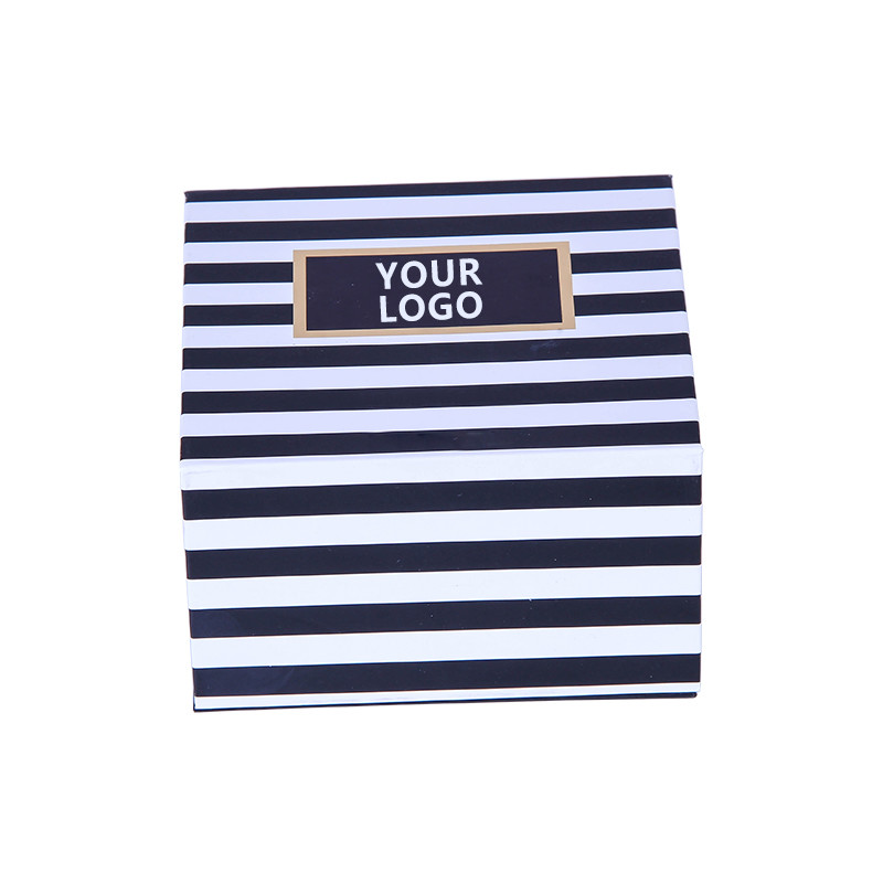 Strip Pattern Printing Logo Magnetic Box Packaging 1300gsm Luxury Magnetic Gift Box
