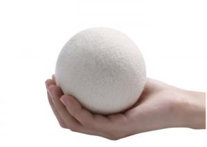 China Remove Electrostatic 7 cm Felt Laundry Dryer Ball Gift for Mom Reduced Drying Time on sale