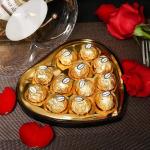 T12 Heart Shape Gift Boxed Nut Compound Chocolate Ball Golden Paper Wrapped