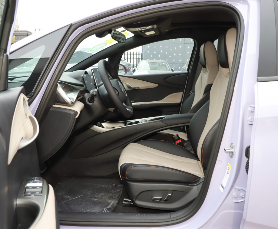 New BYD Dolphin 2023 420KM Fashion Version Small Car Pure Electric