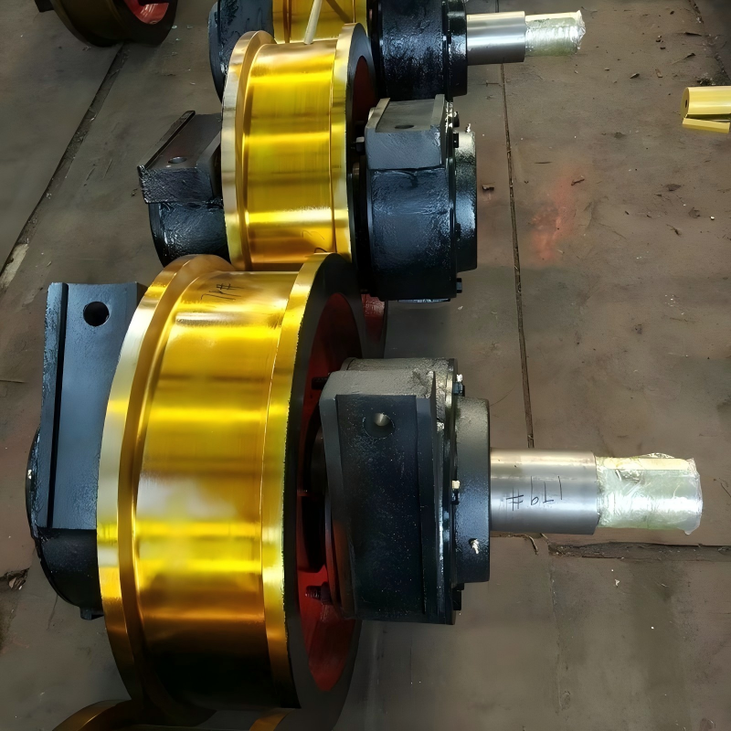 High Load Capacity European Crane Wheel Set 350mm Diameter Active Passive For Overhead And Gantry Bridge Cranes